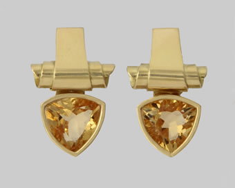 Scroll earring with Citrine